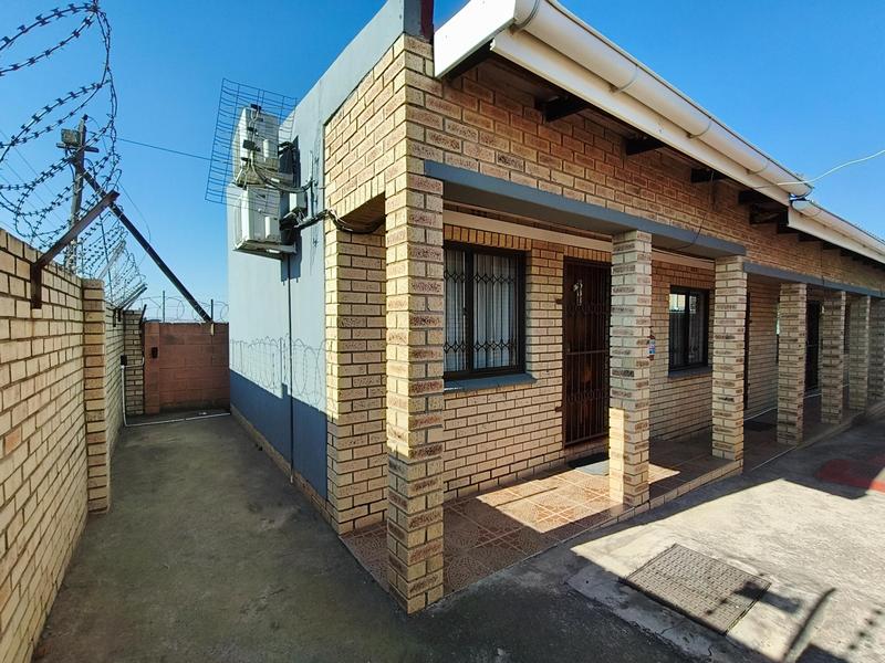 Commercial Property for Sale in Southernwood Eastern Cape